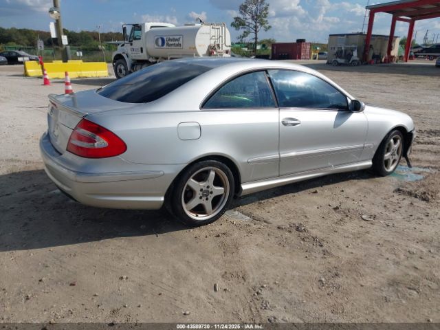 2004 MERCEDES-BENZ CLK 500 WDBTJ75J14F107452 Photo 3