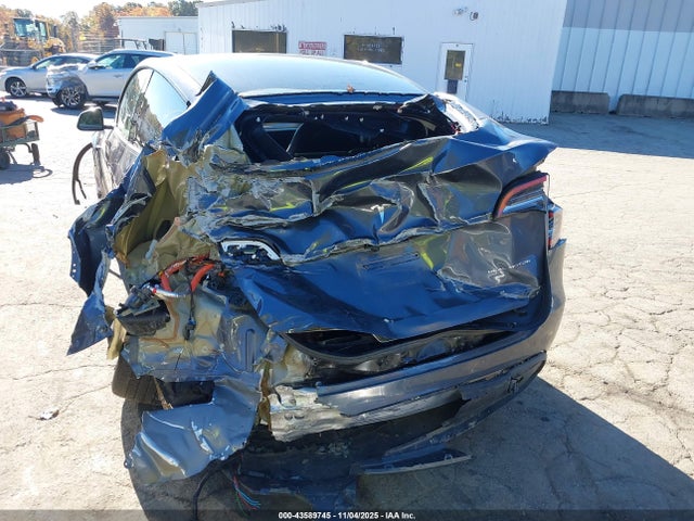 2023 TESLA MODEL Y 7SAYGDEE7PA136227 Photo 5