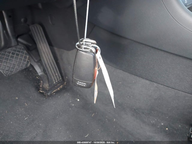 2015 AUDI Q3 WA1EFCFS4FR007689 Photo 10