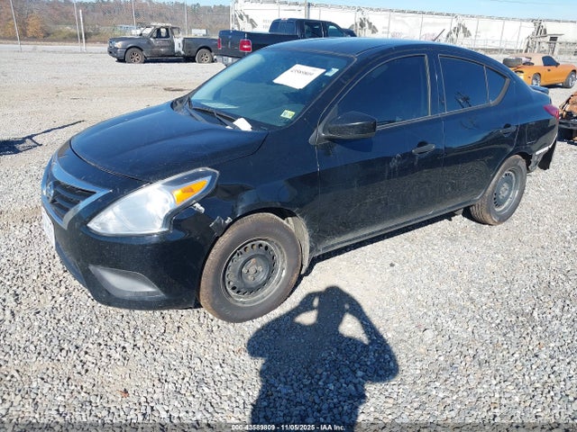 3N1CN7AP1JL822865 Nissan Versa 1.6 S+