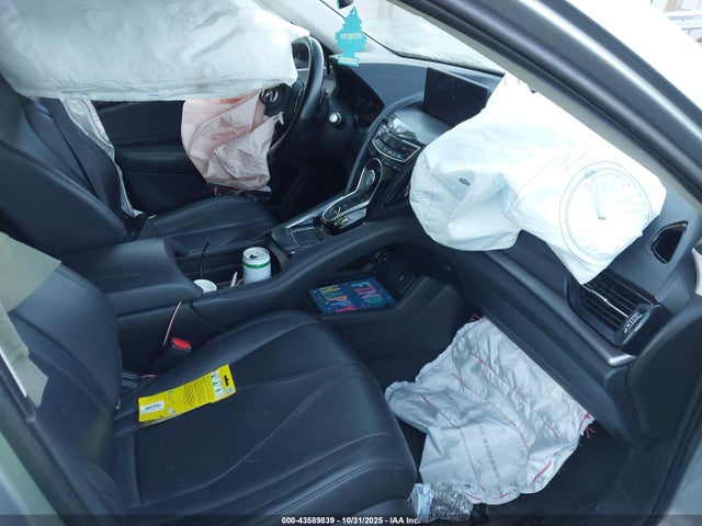 2021 ACURA RDX 5J8TC1H34ML001070 Photo 4