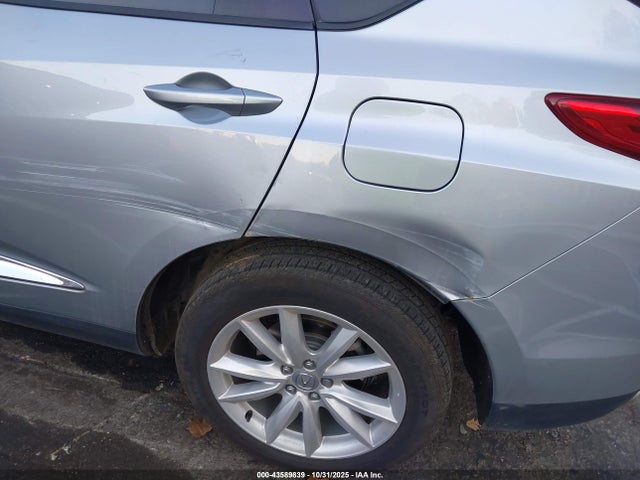 2021 ACURA RDX 5J8TC1H34ML001070 Photo 5