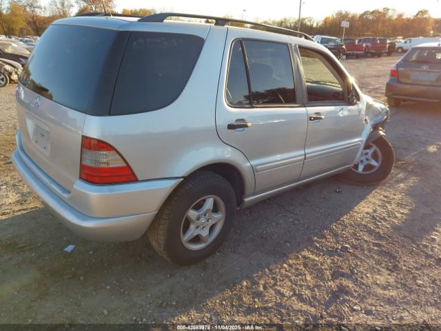 2001 MERCEDES-BENZ ML 320 4JGAB54E81A280629 Photo 3