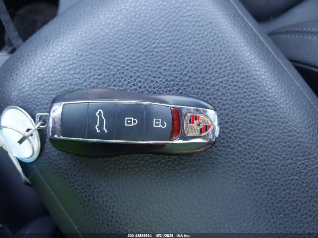 2020 PORSCHE MACAN WP1AA2A50LLB02746 Photo 10