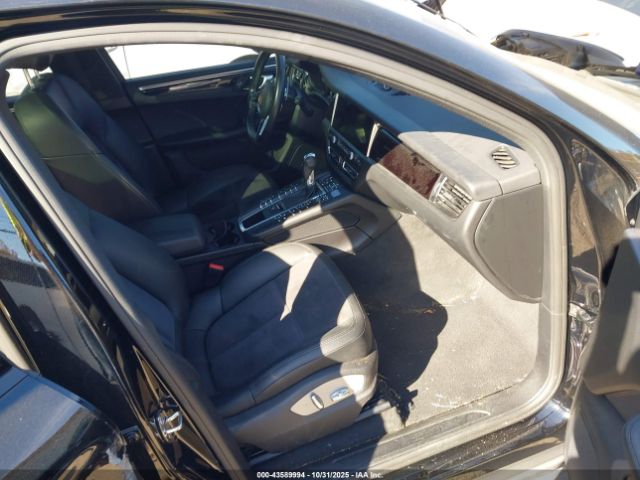 2020 PORSCHE MACAN WP1AA2A50LLB02746 Photo 4