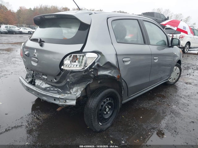 43590025 :رقم المزاد ، ML32AUHJXMH003668 vin ، 2021 Mitsubishi Mirage مزاد بيع