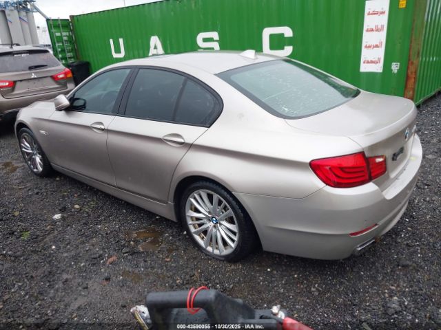 2011 BMW 550I WBAFR9C55BC618165 Photo 2