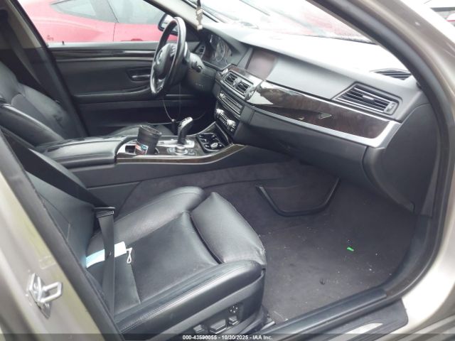 2011 BMW 550I WBAFR9C55BC618165 Photo 4