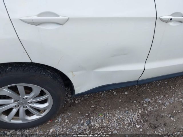 2016 ACURA RDX 5J8TB4H58GL010669 Photo 5