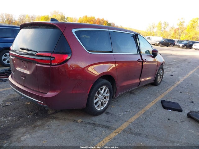 2023 CHRYSLER PACIFICA 2C4RC1BG7PR583729 Photo 3