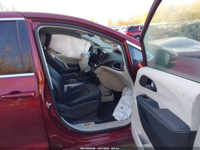 2023 CHRYSLER PACIFICA 2C4RC1BG7PR583729 Photo 4