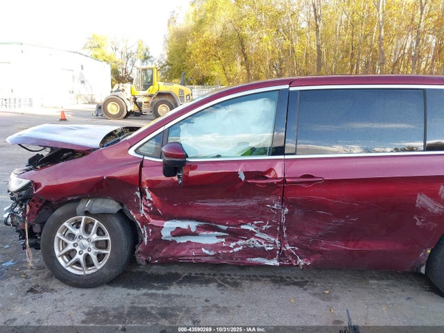 2023 CHRYSLER PACIFICA 2C4RC1BG7PR583729 Photo 5