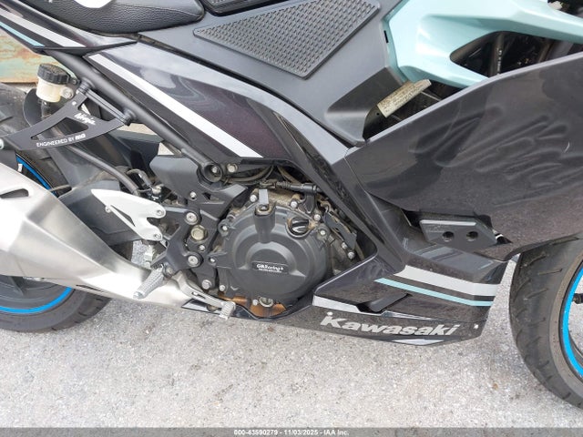 Kawasaki EX400 2020 JKAEXKH10LDA60137 Image 8