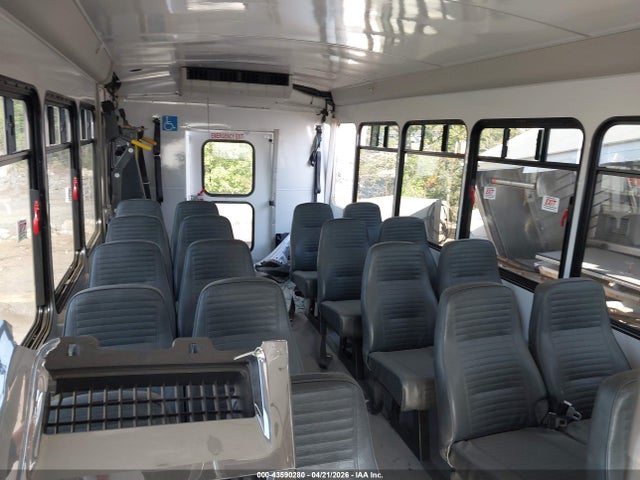 Продажа на аукционе авто 2025 Ford E-450 Cutaway, vin: 1FDFE4FN3SDD38571, номер лота: 43590280