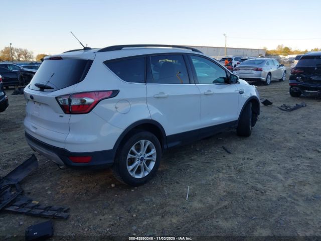 2017 FORD ESCAPE 1FMCU0GD7HUB05256 Photo 3
