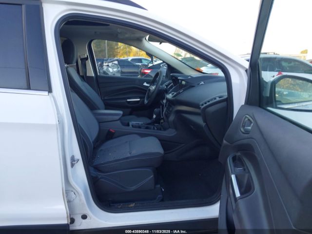 2017 FORD ESCAPE 1FMCU0GD7HUB05256 Photo 4