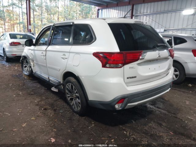 2016 MITSUBISHI OUTLANDER JA4AZ3A3XGZ039912 Photo 2