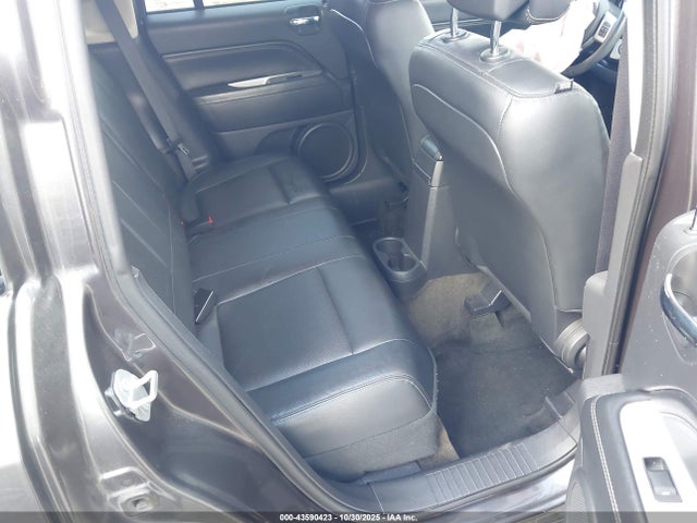 43590423 :رقم المزاد ، 1C4NJDEB2GD798816 vin ، 2016 Jeep Compass High Altitude Edition مزاد بيع
