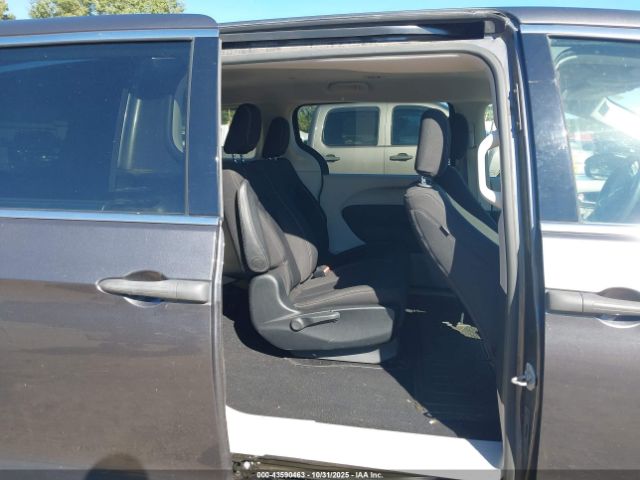 2020 CHRYSLER VOYAGER 2C4RC1AG3LR210134 Photo 7