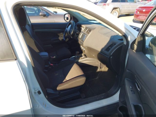 2017 MITSUBISHI OUTLANDER SPORT JA4AR3AU9HZ040303 Photo 4