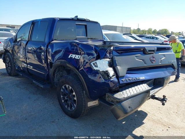 2024 NISSAN TITAN 1N6AA1ED8RN102730 Photo 2