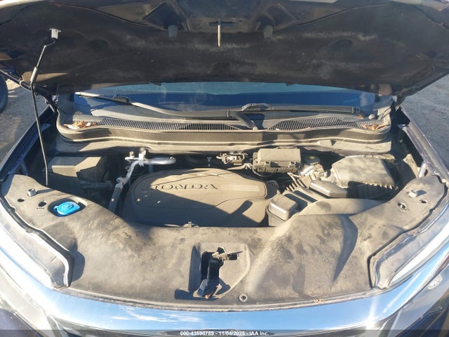 Honda Pilot Awd Touring 8 Passenger 2021 5FNYF6H94MB003272 Image 10