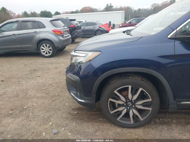 Honda Pilot Awd Touring 8 Passenger 2021 5FNYF6H94MB003272 Image 17