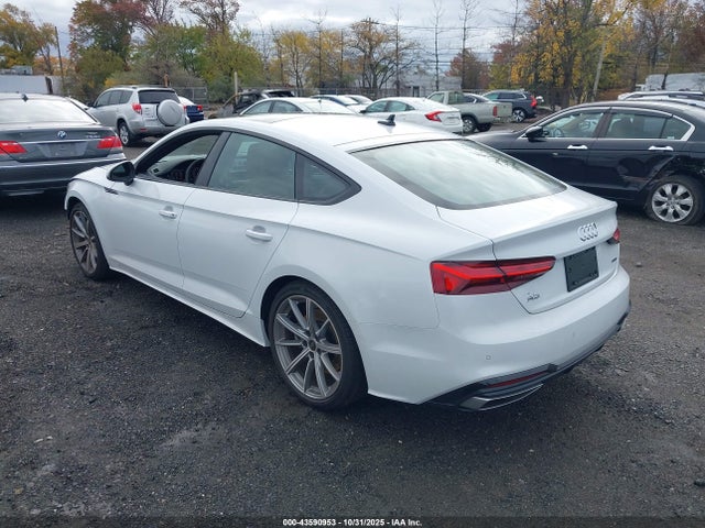 2025 AUDI A5 SPORTBACK WAUDACF50SA011089 Photo 2