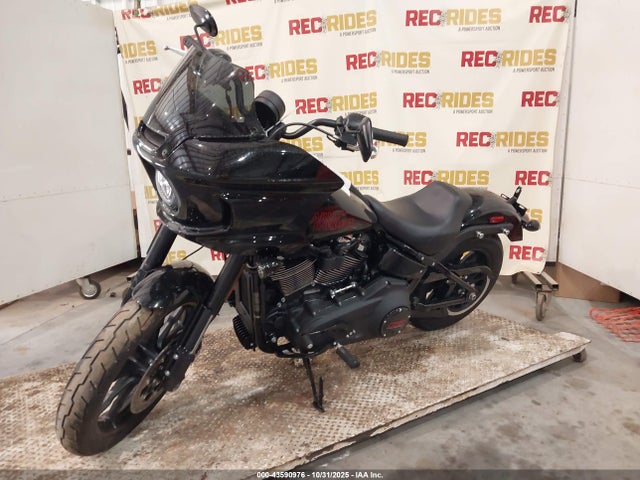 2025 HARLEY-DAVIDSON FXLRST 1HD1YXA13SB034453 Photo 1