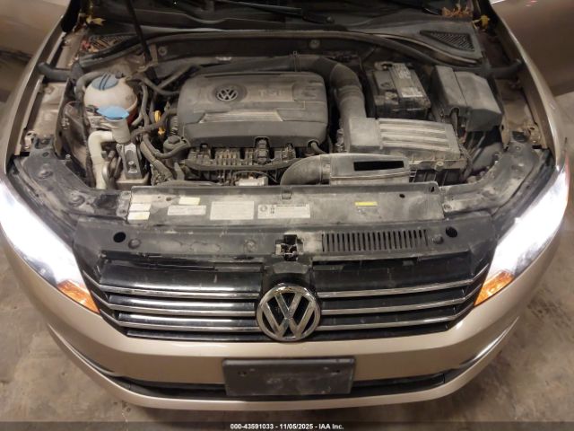 2015 VOLKSWAGEN PASSAT 1VWAS7A32FC095729 Photo 9