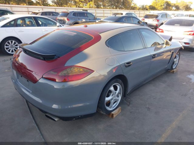 2011 PORSCHE PANAMERA WP0AA2A72BL012368 Photo 3