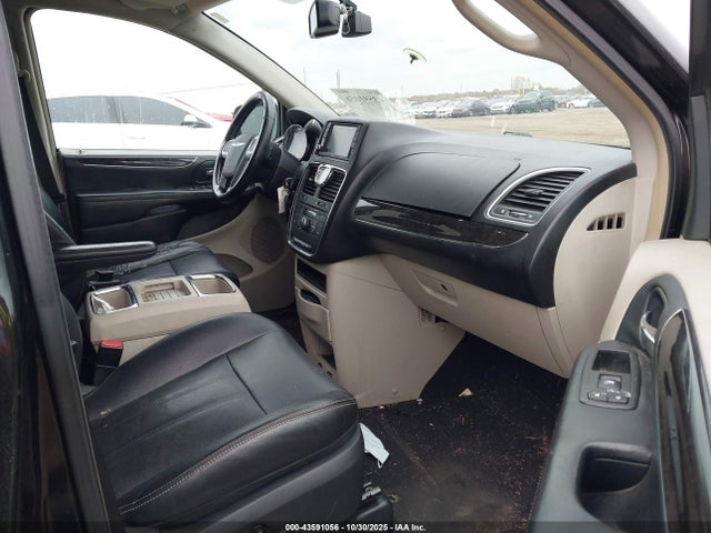 43591056 :رقم المزاد ، 2C4RC1CG7CR227726 vin ، 2012 Chrysler Town & Country Touring-l مزاد بيع