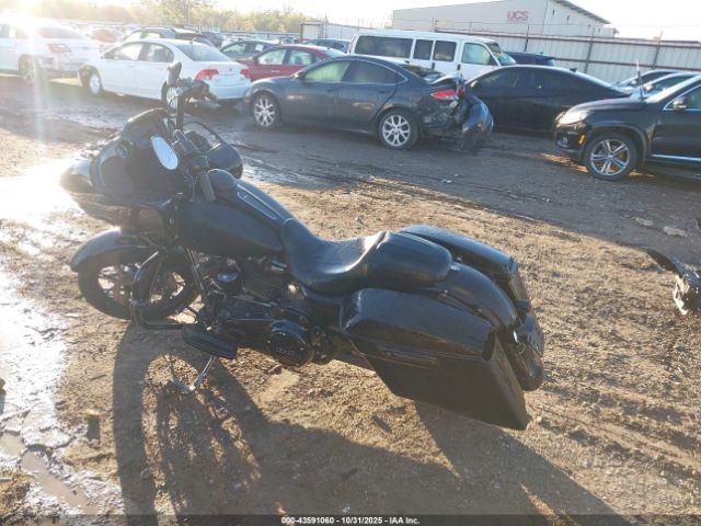 2020 HARLEY-DAVIDSON FLTRXS 1HD1KTP11LB647996 Photo 2