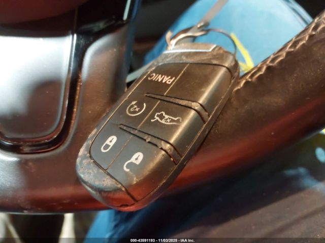 2017 CHRYSLER 300 2C3CCAGG1HH534648 Photo 10