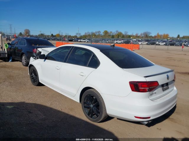 2018 VOLKSWAGEN JETTA 3VWD17AJ3JM213373 Photo 2