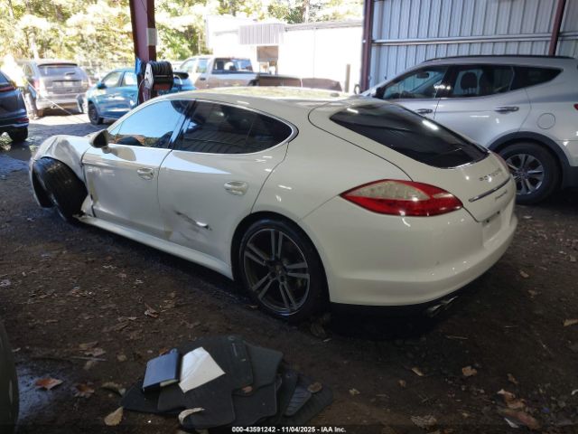 2012 PORSCHE PANAMERA WP0AB2A72CL060628 Photo 2