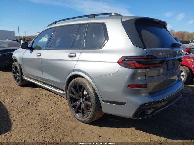 2024 BMW X7 5UX23EM08R9V77437 Photo 2
