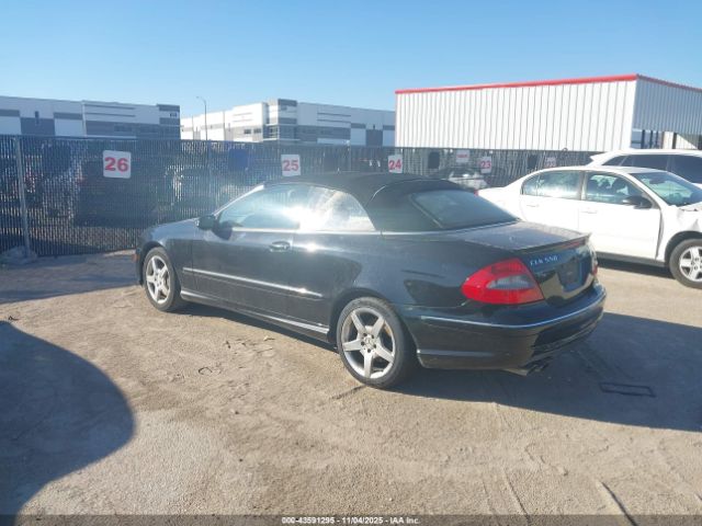 2007 MERCEDES-BENZ CLK 550 WDBTK72F37T081536 Photo 2