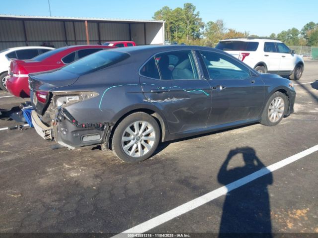 2018 TOYOTA CAMRY 4T1B11HKXJU019274 Photo 3