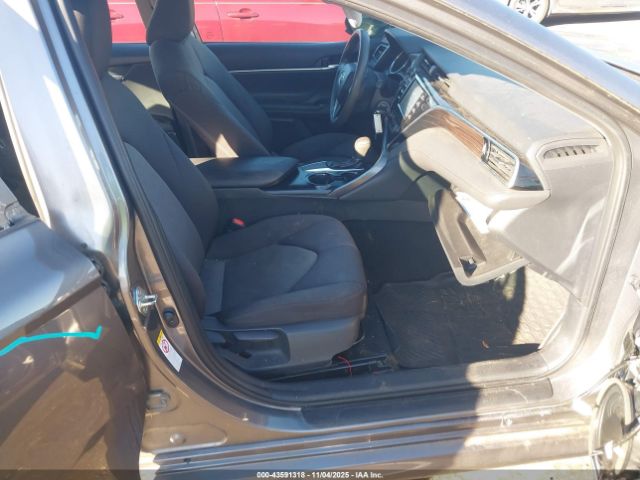 2018 TOYOTA CAMRY 4T1B11HKXJU019274 Photo 4