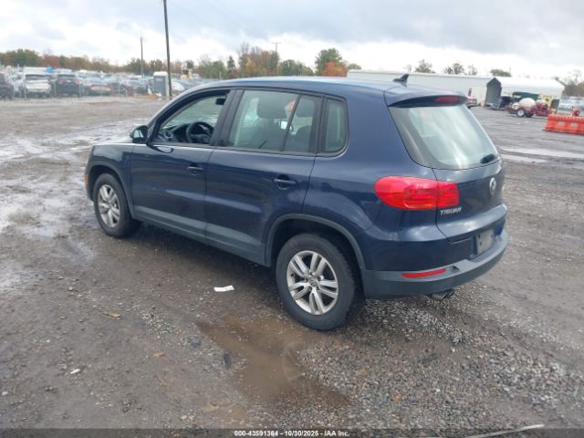 2014 VOLKSWAGEN TIGUAN WVGAV3AX7EW626163 Photo 2