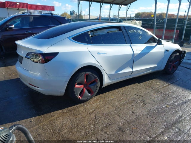 2020 TESLA MODEL 3 5YJ3E1EA5LF591096 Photo 3