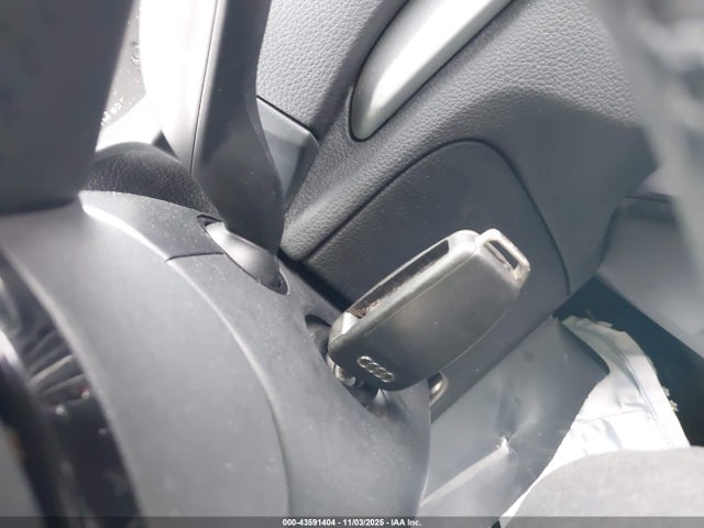 2016 AUDI A3 WAU67LFF0G1034282 Photo 10