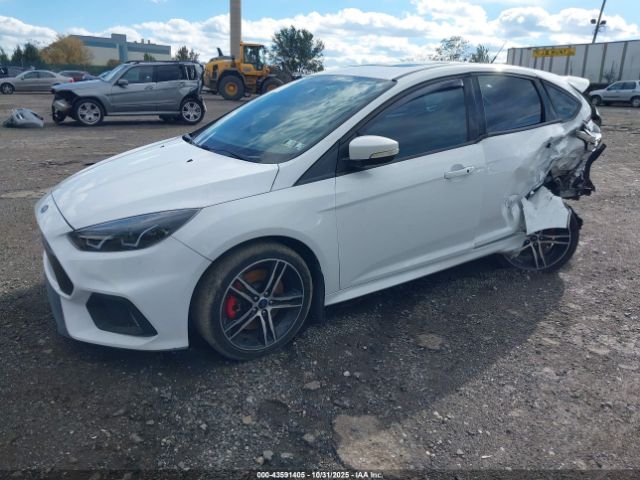 2018 FORD FOCUS 1FADP3L99JL308914 Photo 1
