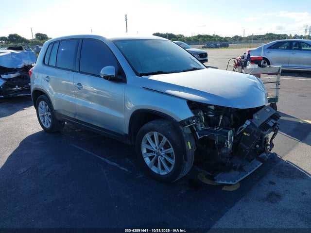 Продажа на аукционе авто 2018 Volkswagen Tiguan Limited 2.0t, vin: WVGAV7AX3JK001963, номер лота: 43591441