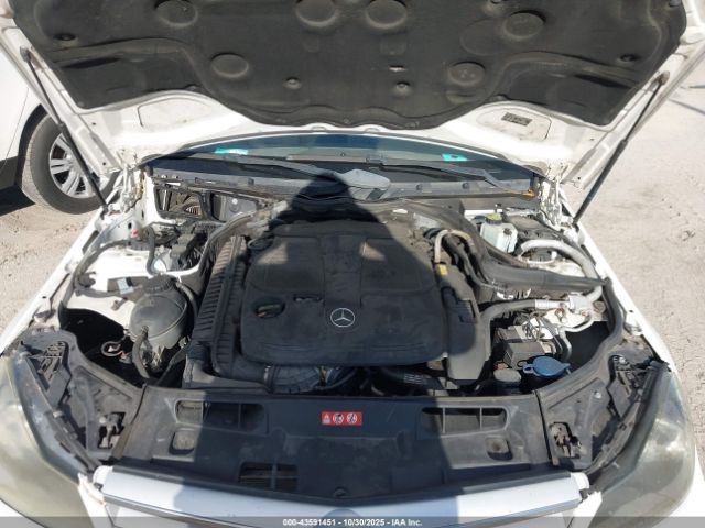 2013 MERCEDES-BENZ C 300 WDDGF8ABXDR276012 Photo 9