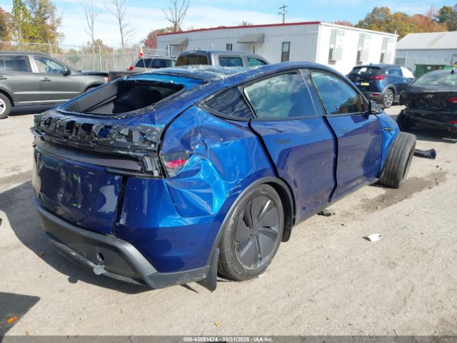 2026 TESLA MODEL Y 7SAYGDED9TA486086 Photo 3