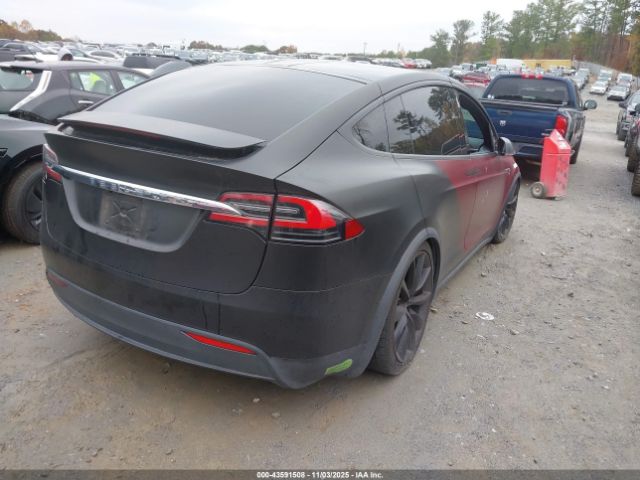 2016 TESLA MODEL X 5YJXCAE41GFF00061 Photo 3