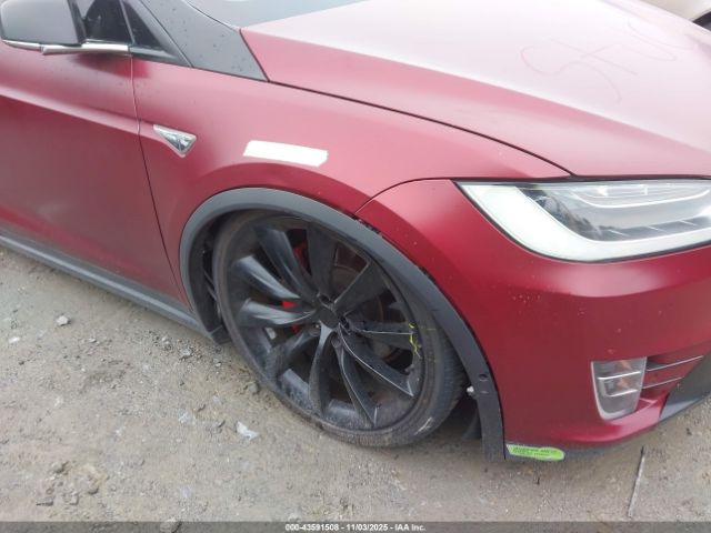 2016 TESLA MODEL X 5YJXCAE41GFF00061 Photo 5