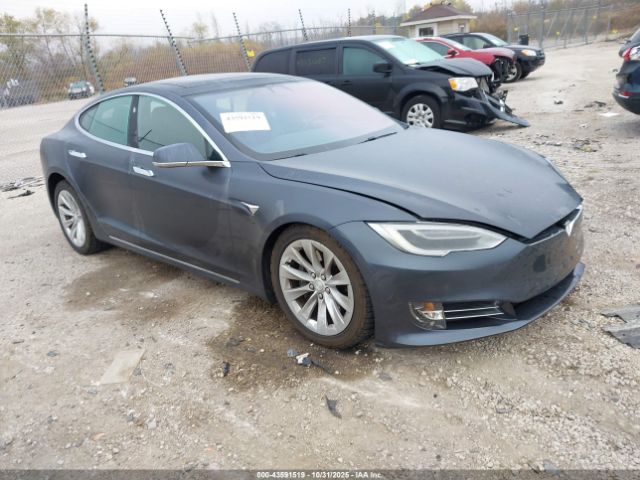 2017 TESLA MODEL S 5YJSA1E25HF176402